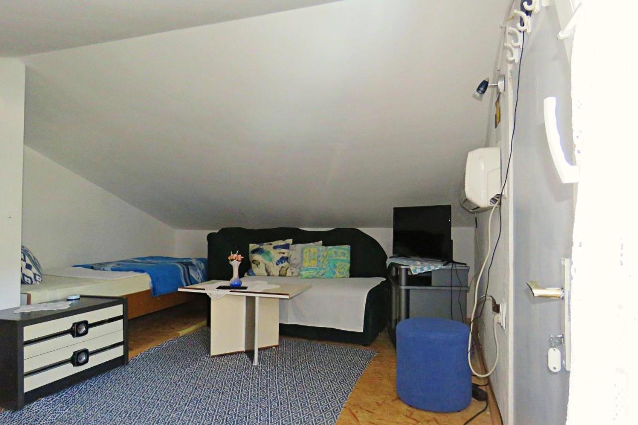 Apartmani Kate Трогир Екстериор снимка